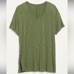 Old Navy Oversized Luxe Voop-Neck Tunic T-Shirt for W in norfolk pine, size s